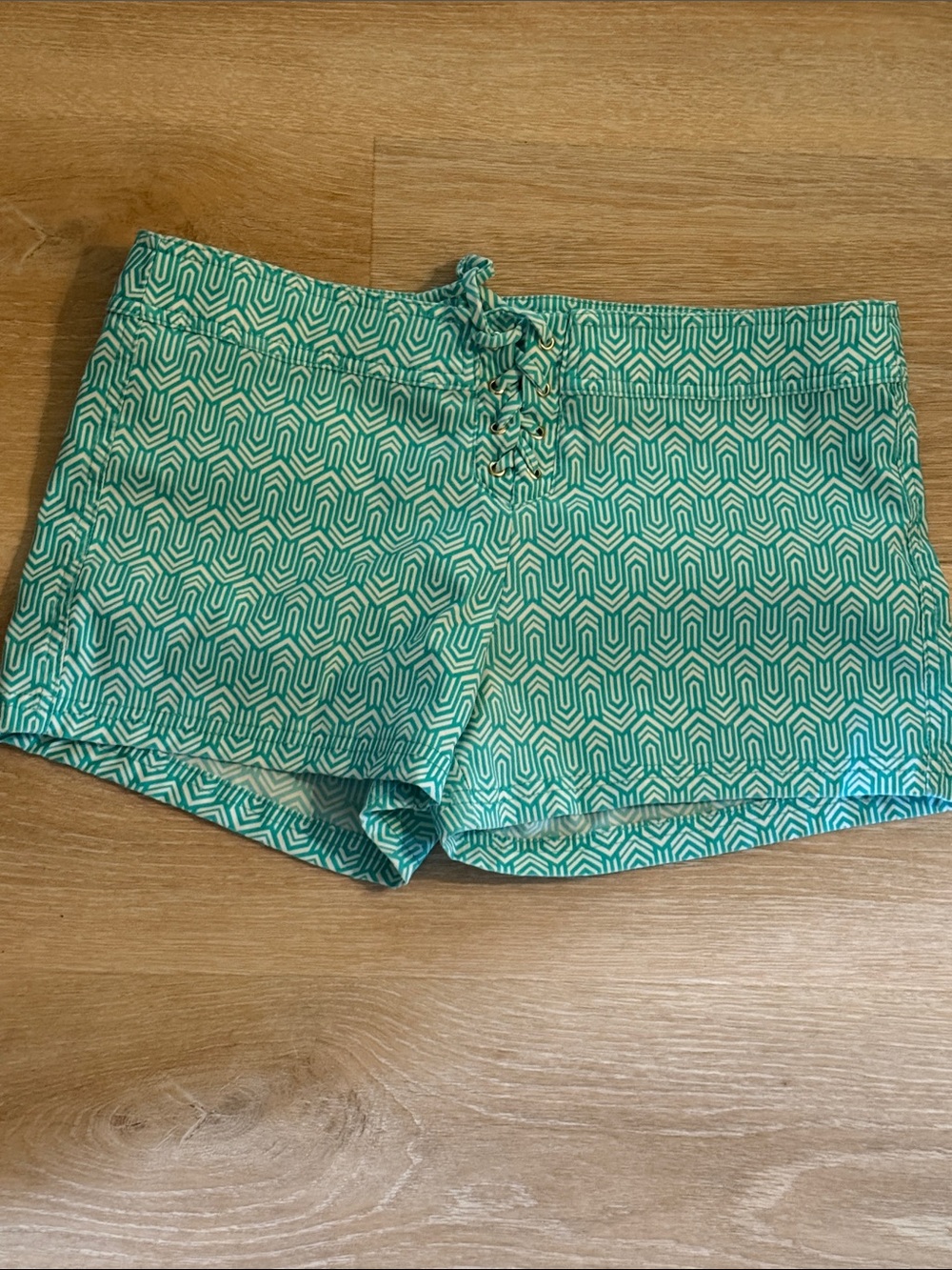 Helen Jon Turquoise Geometric Lace-Up Swim Shorts Size 6